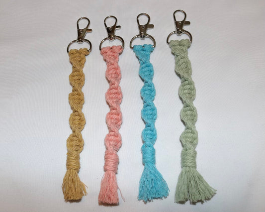 Twisted Keychain